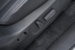 2025 Isuzu MU-X X-TERRAIN