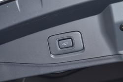 2025 Isuzu MU-X X-TERRAIN