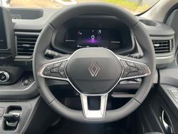 2026 Renault Trafic MY26 Crew Lifestyle