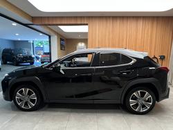 2023 Lexus
UX UX300e Sports Luxury