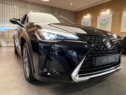 2023 Lexus
UX UX300e Sports Luxury
