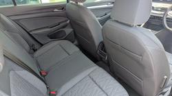 2025 VOLKSWAGEN Golf LIFE