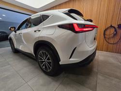 2024 Lexus NX350H Luxury AWD