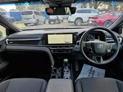 2025 Toyota
Camry Hybrid Ascent Sport 2.5L Auto CVT Sedan 2V03600 001
