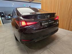 2024 Lexus ES300h F Sport 2.5L Hybrid Auto CVT Sedan