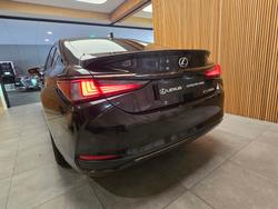 2024 Lexus ES300h F Sport 2.5L Hybrid Auto CVT Sedan