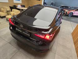 2024 Lexus ES300h F Sport 2.5L Hybrid Auto CVT Sedan