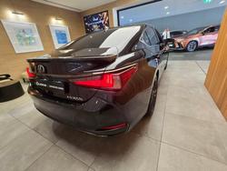 2024 Lexus ES300h F Sport 2.5L Hybrid Auto CVT Sedan