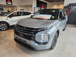 2026 Mitsubishi Outlander LS Black Edition