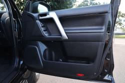 2021 Toyota Landcruiser Prado VX