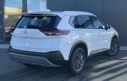 2025 Nissan
X-TRAIL ST