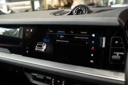 2024 Porsche Cayenne E-Hybrid