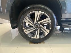 2025 ISUZU MU-X LS-T