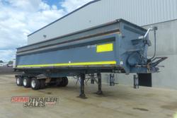 Howard Porter TRI Axle Side Tipper Road Train Lead