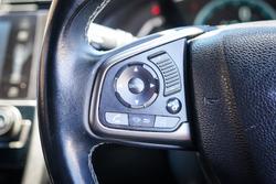 2018 HONDA CIVIC VTi-S