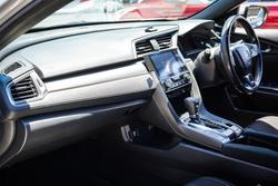 2018 HONDA CIVIC VTi-S