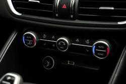 2023 Alfa Romeo Giulia Veloce