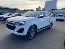 2025 ISUZU
D-MAX LSU