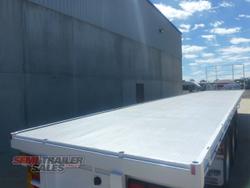 1999 Freighter 48FT Flat Top