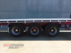 1999 Freighter 48FT Flat Top