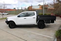 2021 Nissan Navara SL