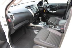 2021 Nissan Navara SL