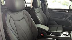 2026 VOLKSWAGEN Tiguan R-LINE