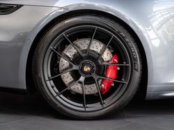 2025 Porsche 911 Carrera GTS
