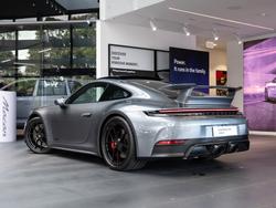 2025 Porsche 911 Carrera GTS