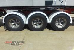 2006 Maxitrans 34 Pallet Flat Top B Double Set - RENTAL