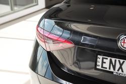 2021 Alfa Romeo Giulia Sport