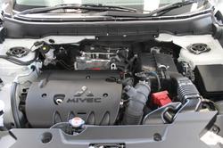 2021 Mitsubishi ASX ES