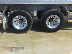 2009 Vawdrey 16 Pallet Refrigerated Pantech STAT WRITE OFF