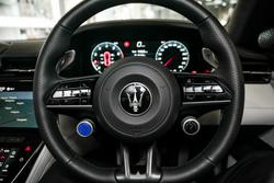 2024 Maserati GranTurismo Trofeo M189 MY24 AWD Nero Cometa Texturized