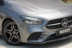 2020 MERCEDES-BENZ B180