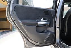 2020 MERCEDES-BENZ B180