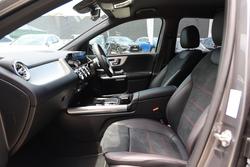 2020 MERCEDES-BENZ B180