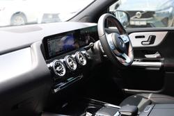 2020 MERCEDES-BENZ B180