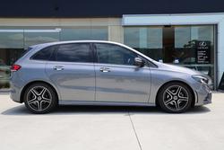 2020 MERCEDES-BENZ B180