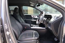 2020 MERCEDES-BENZ B180