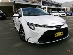 2019 Toyota Corolla Sedan Hybrid Ascent Sport