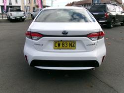 2019 Toyota Corolla Sedan Hybrid Ascent Sport