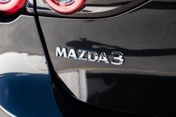 2025 Mazda 3 G20 Pure