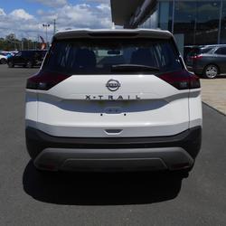 2025 Nissan X-TRAIL ST