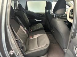 2024 NISSAN NP300 NAVARA ST-X