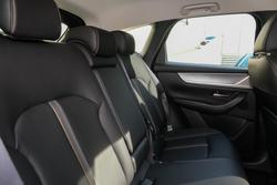 2025 Mazda CX-60 G40e Evolve