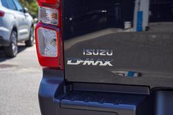 2025 Isuzu D-MAX X-RIDER