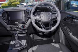 2025 Isuzu D-MAX X-RIDER