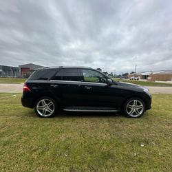 2015 Mercedes-Benz
M-Class ML350 BlueTEC