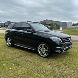 2015 Mercedes-Benz
M-Class ML350 BlueTEC